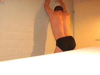 mikek ist blond, m�nnlich,  heterosexuell und vollrasiert