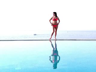 LadyKamilla sagt von sich: Hallo Leute! Ich bin eine nette und freundliche Person mit sexy Krper und scharfem Verstand. Willkommen in meinem Zimmer.