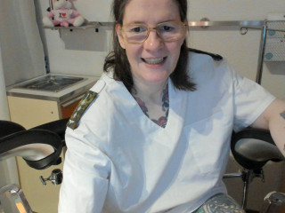 Breedme - Ich bin feucht und habe die Schenkel offen. - live,chat,