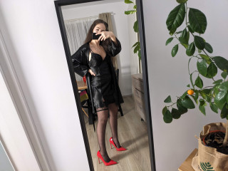 FetishhGoddess sagt von sich: Ich bin auf eine intimere Show spezialisiert und bevorzuge es, Kunden kennenzulernen und auf ihre individuellen Bedrfnisse einzugehen. Ich bin eine professionelle Domina und Fetisch-Model, die es liebt, meine Verfhrungskrfte einzusetzen, um Ihnen Ihren Fetisch-Touch zu geben.