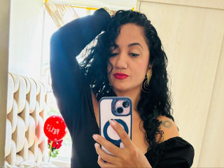 Alaska Stars sagt von sich: Hallo, ich bin ein sehr gl�ckliches M�dchen, das gerne unvergessliche Momente teilt.

Ich mag es wirklich, freundlich zu sein!

Kommen Sie und haben Sie Spa� mit mir, ich werde von Montag bis Sonntag morgens kolumbianischer Zeit verbunden sein.