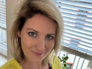 NoraNoxx - Dominanz macht keinen Lrm. Sie wirkt. - live,chat,