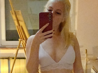 merrilyn18 - Willkommen hier Jungs, viel Spa beim Spa haben - live,chat,
