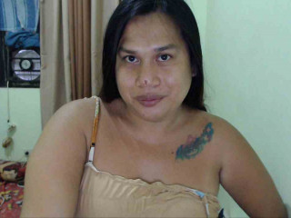 CumfactoryLilly TS ist braun, transsexuell,  transsexuell und stark behaart