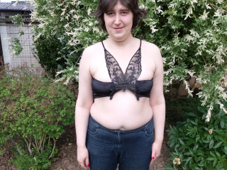 Lucy - Ich freue mich �ber deinen Besuch in meiner Livecam - live,chat,