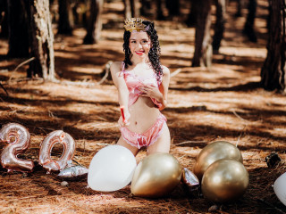 macarou sagt von sich: Hallo! Ich bin Maca, s und sinnlich. Ich liebe Oralsex, Cam2Cam, Deep Throat, l- und Analsex. Es macht mich hei, wenn du zusiehst, whrend ich spiele. Lass uns unsere geheime Welt erschaffen ? sag mir deine Fantasie, ich erflle sie dir.