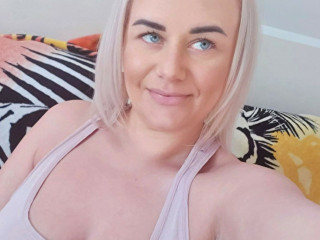 HornyVicky - Ein Tag mit Org**mus ist ein guter Tag - live,chat,