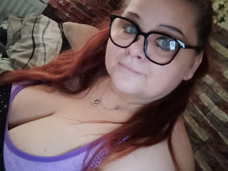 danielas - Ich begr��e dich auf meiner Profilseite,....ich bin geil, sexy und mollig - live,chat,