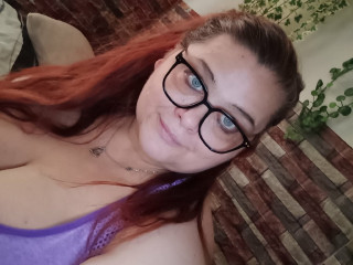 danielas - Ich begr��e dich auf meiner Profilseite,....ich bin geil, sexy und mollig - live,chat,