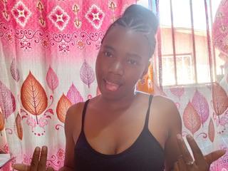 Allicia - Ich bin ein romantisches M�dchen mit sch�chternen Tr�umen und Hoffnungen. - live,chat,